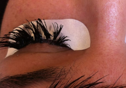 The Pros and Cons of Eyelash Extensions: Is It Worth It?
