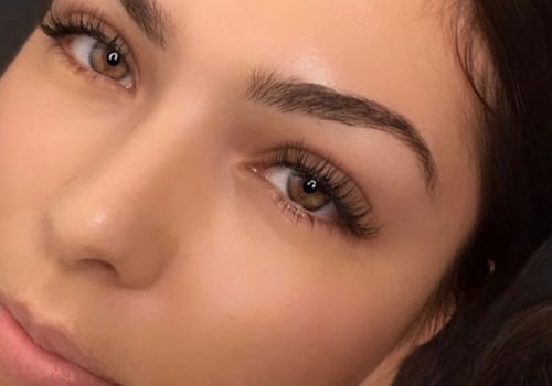 How Long Can Eyelash Extensions Last?