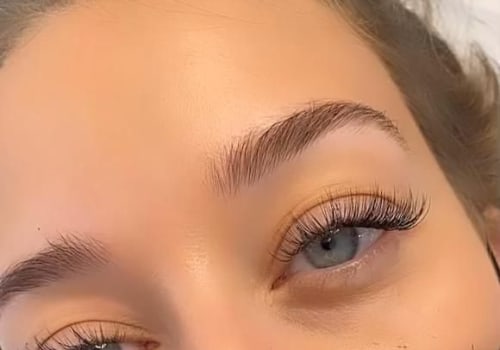 How Long Should You Keep Lash Extensions On?